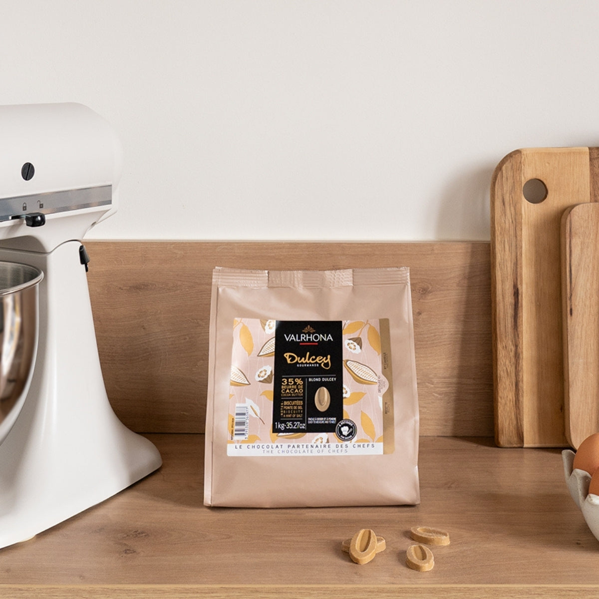 Blond Baking Chocolate Dulcey 35 Percent Big Bag Product In The Kitchen