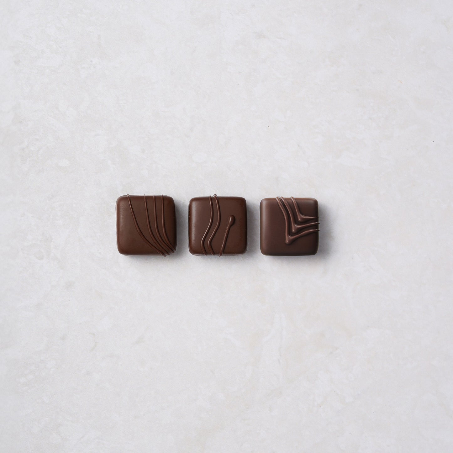 Gift Box 15 Grand Cru Dark Chocolate Truffles Product Zoom