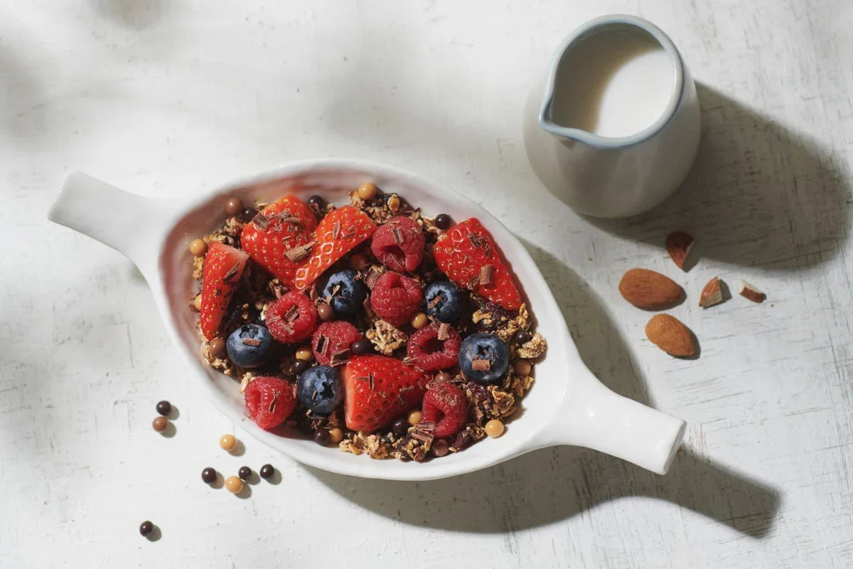 Granola breakfast bowl