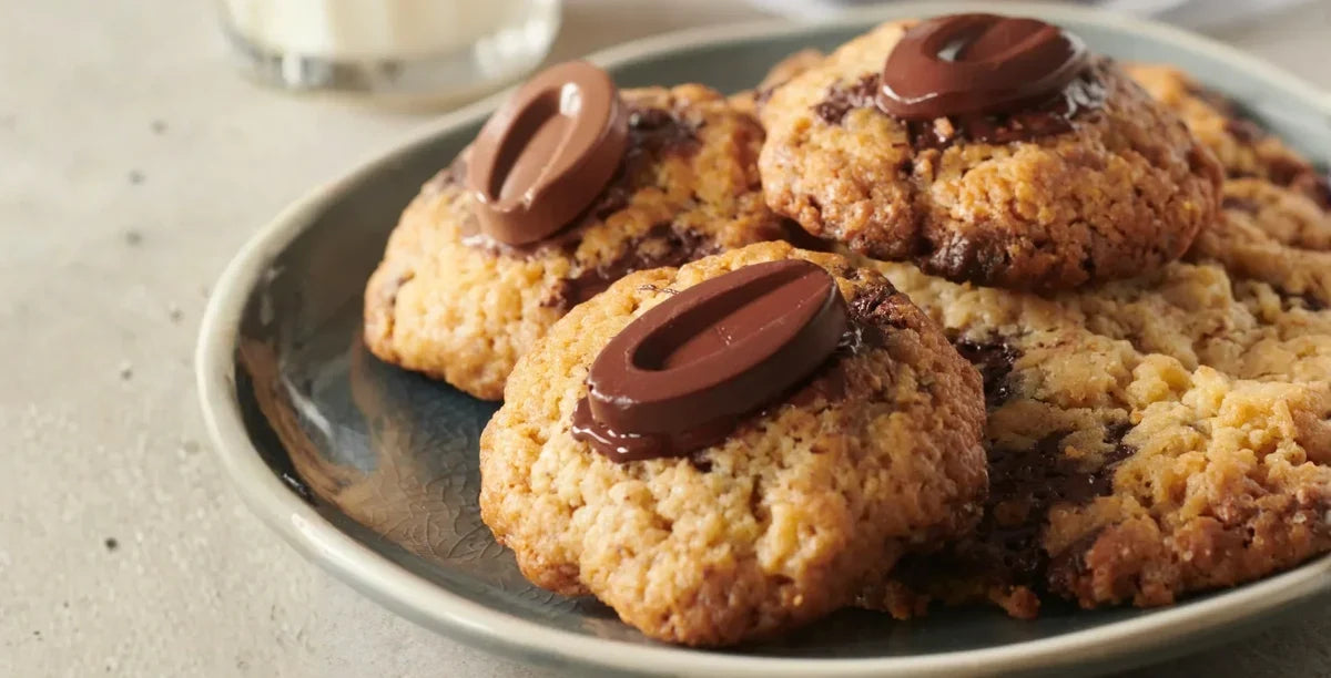 Milk chocolate cookies