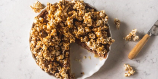 CARAMELIA, APPLE AND CARAMEL CORN TART