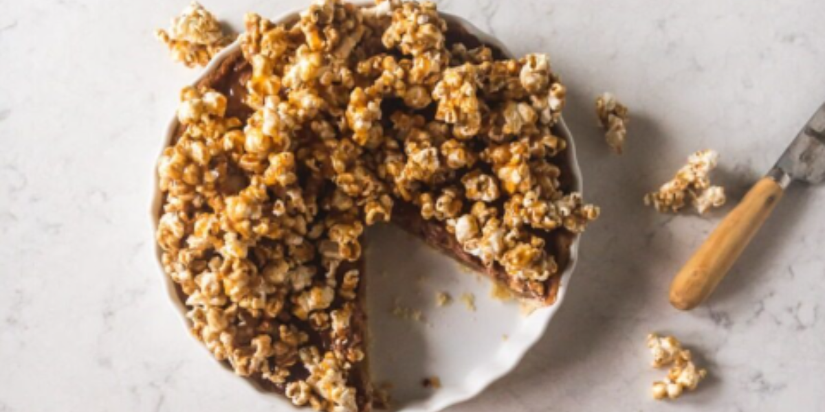 CARAMELIA, APPLE AND CARAMEL CORN TART