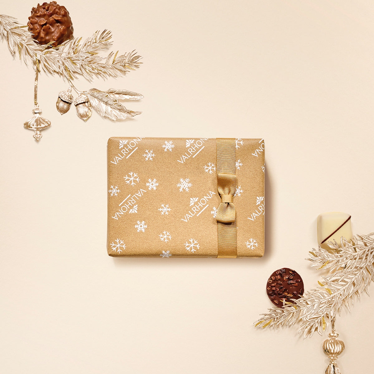 Gift Box of 25 Assorted Chocolate Truffles - 8 Varieties – 8.11oz