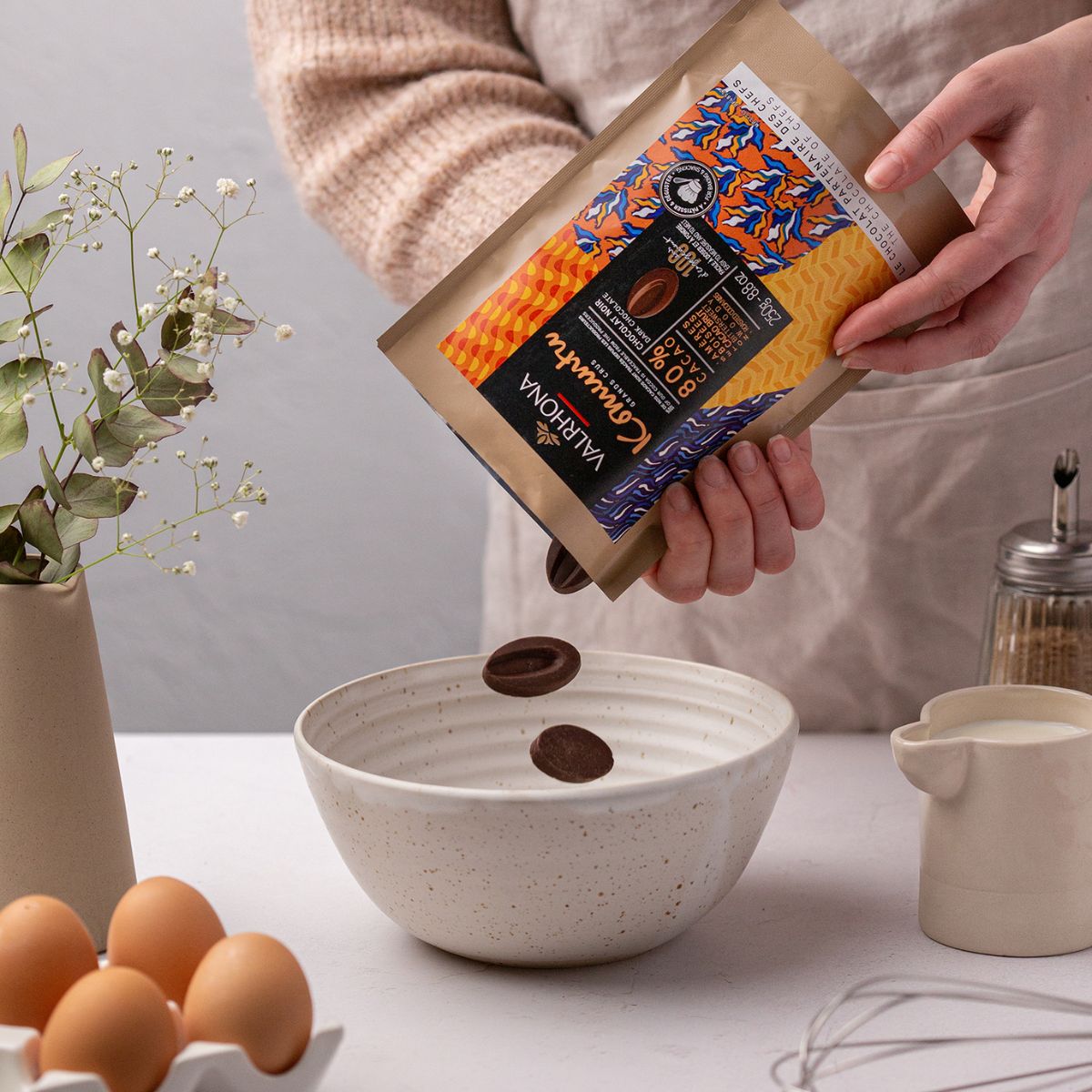 Dark Baking Chocolate Komuntu 80 Percent Small Bag Product In Kitchen