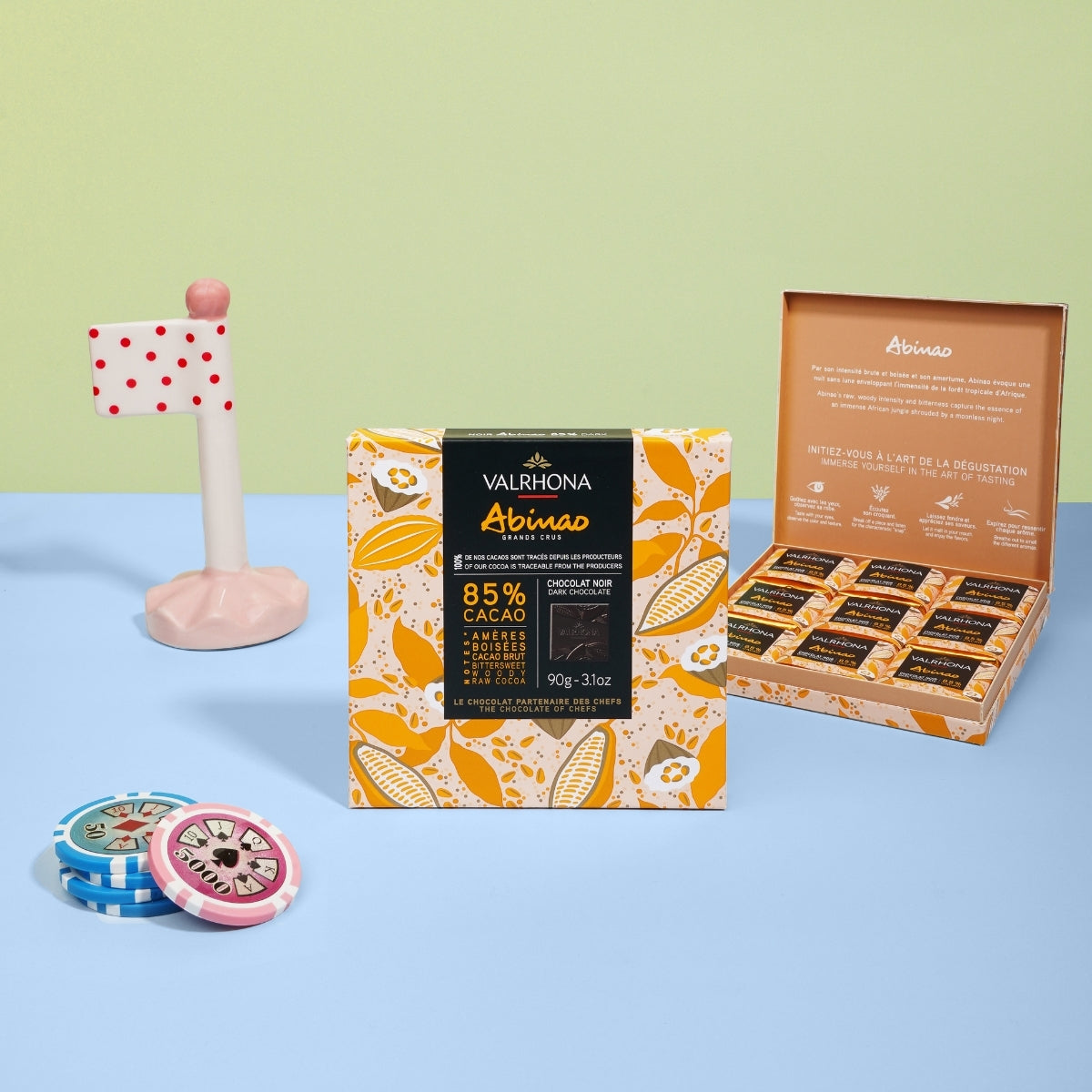 Gift Box 18 Dark Chocolate Squares Abinao 85 Percent In Use
