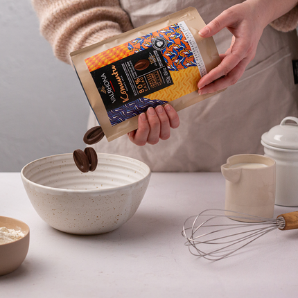 Pouring the best chocolate Komuntu in a bowl.