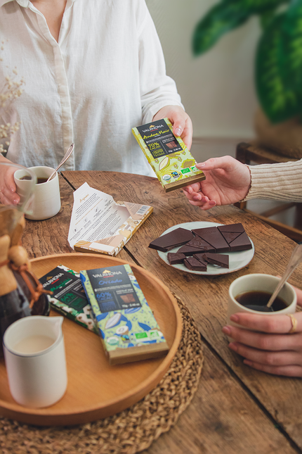 The best organic chocolate bar to share Andoa.